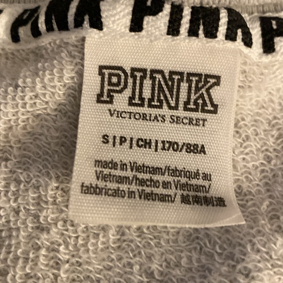 Victoria Secret Light Pullover - Picture 4 of 5
